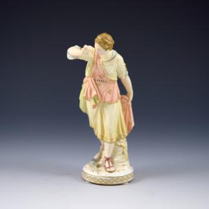 Mythologische Figur mit Schlange
